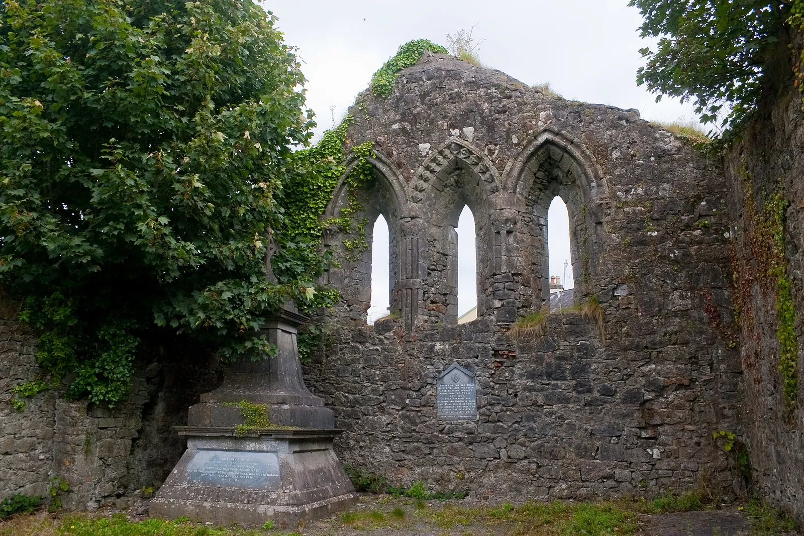 The east window of Temple Jarlath